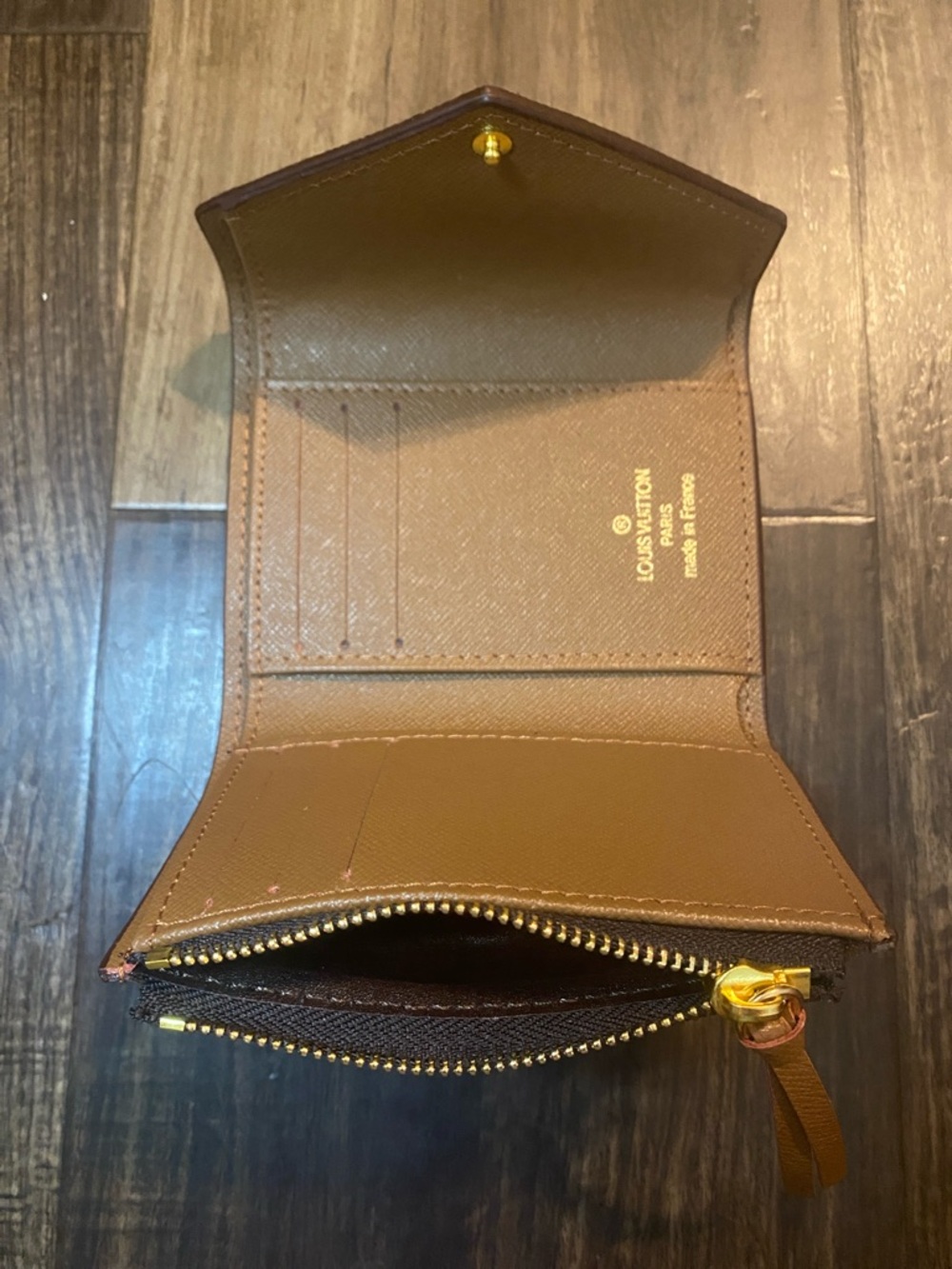 Louis Vuitton Victorine TriFold Wallet - Picture 6 of 7